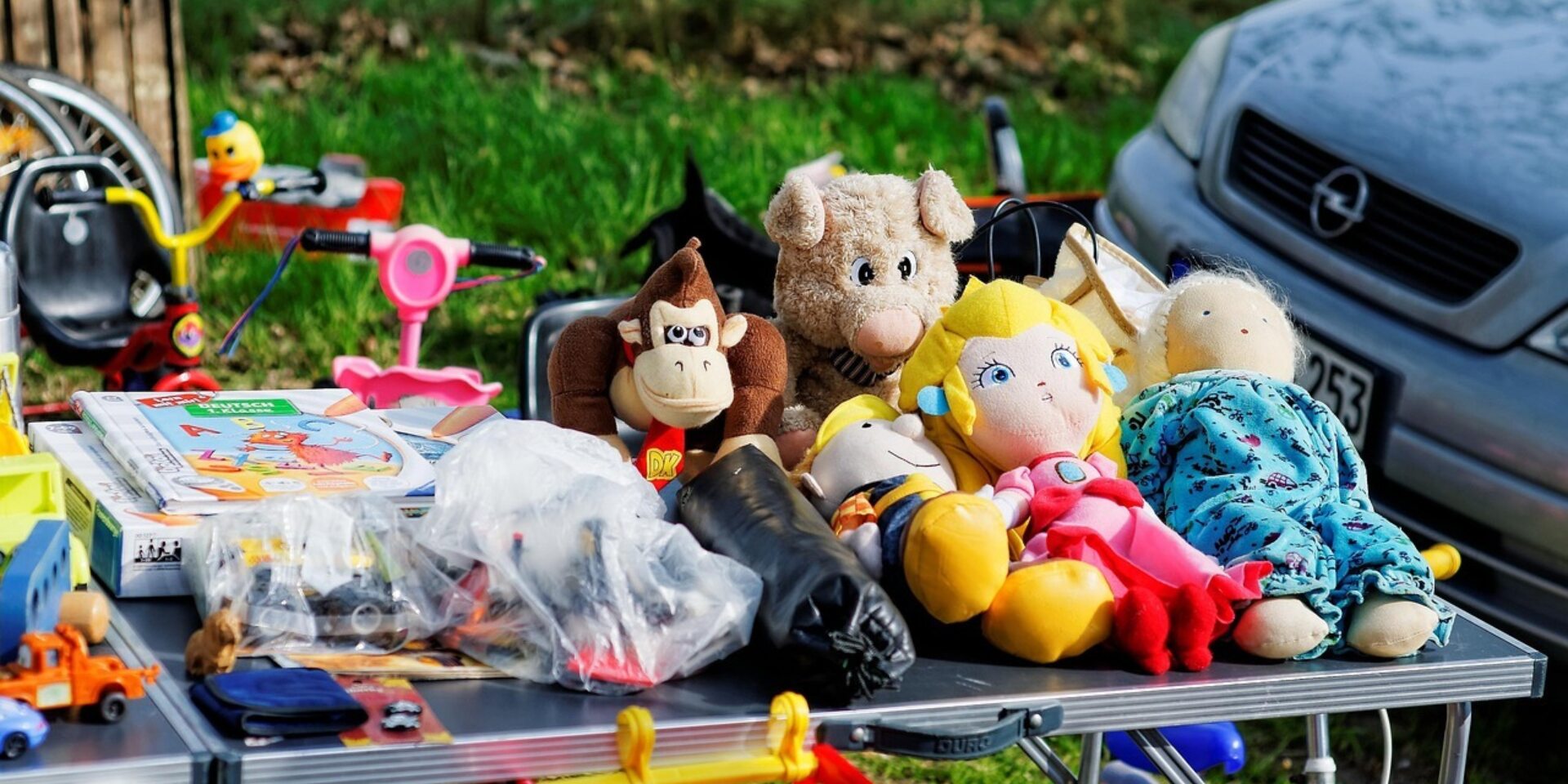 Flea market 2552658 1280
